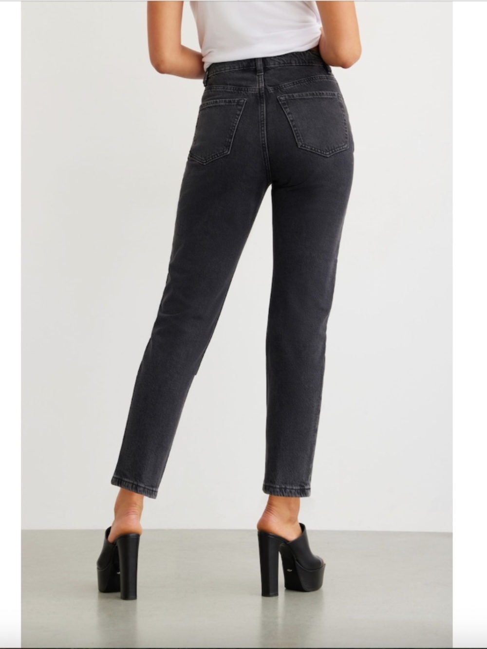 DYNAMITE | Black "Claudia" Mom Jeans (size 27)